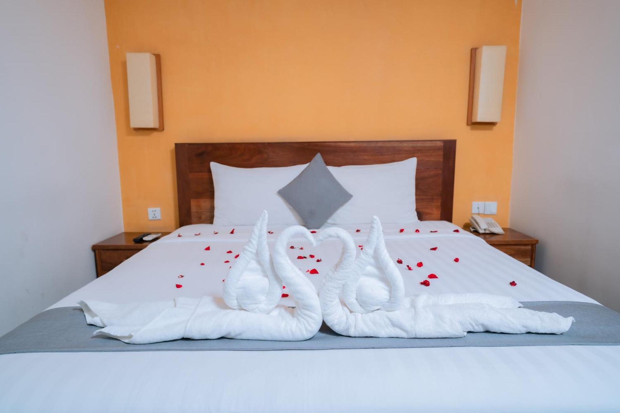 Home Chic Hotel Phnom Pen Exterior foto