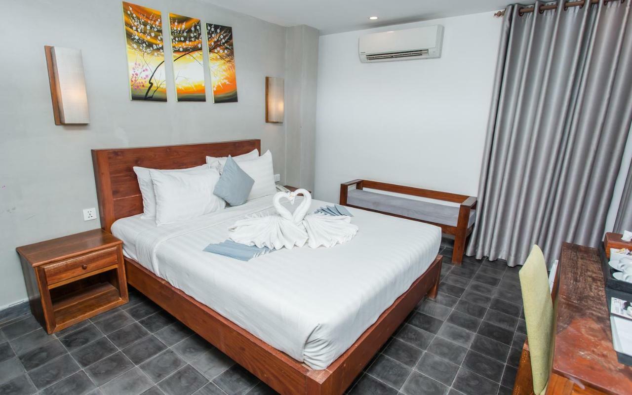 Home Chic Hotel Phnom Pen Exterior foto